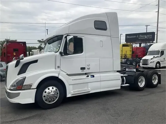 2016 VOLVO VNL64T67010044027f45f2dba795fb7e2c5cc7d9c