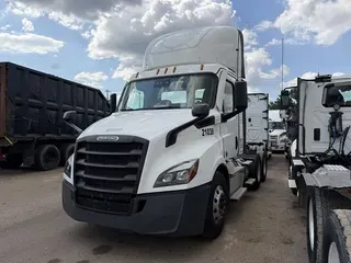 2021 FREIGHTLINER CASCADIA 116