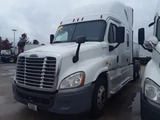 2016 Freightliner CASCADIA 125