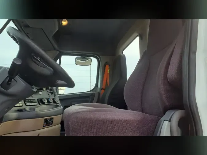 2018 FREIGHTLINER/MERCEDES CASCADIA 125