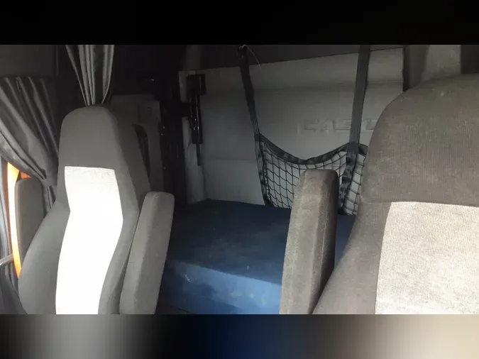 2021 Freightliner Cascadia 126