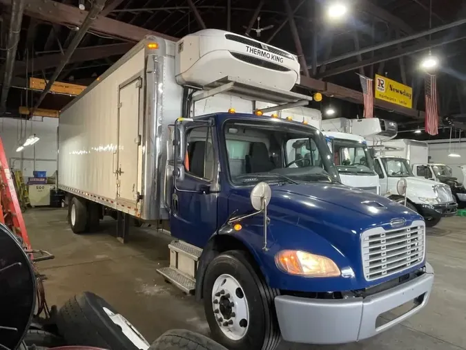 2019 FREIGHTLINER M2 106