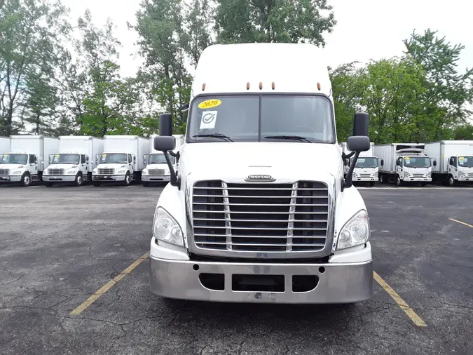 2020 FREIGHTLINER/MERCEDES CASCADIA 125