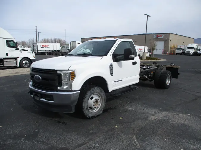 2019 FORD MOTOR COMPANY F350100b71945f524d9101dfd29798811bbd