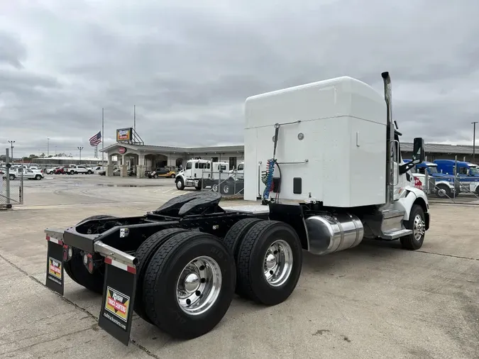 2020 Peterbilt 579