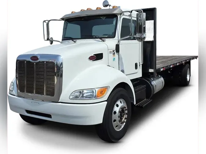 2020 Peterbilt 337101012b4ab646dfaa4af8b276c2a2121