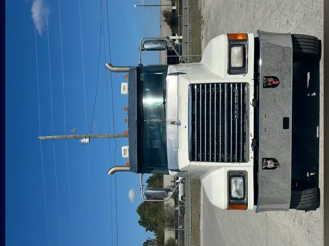 2018 Mack PINNACLE