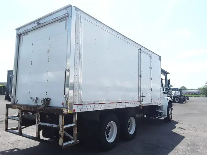 2019 FREIGHTLINER M2 106