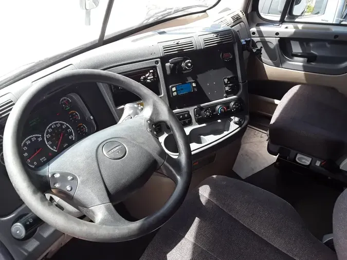 2018 FREIGHTLINER CASCADIA 125
