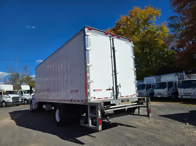 2020 FREIGHTLINER/MERCEDES M2 106