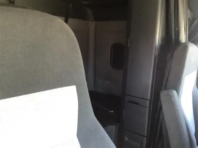 2020 FREIGHTLINER CA116