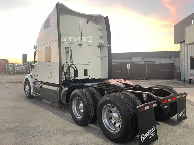 2020 PETERBILT 579