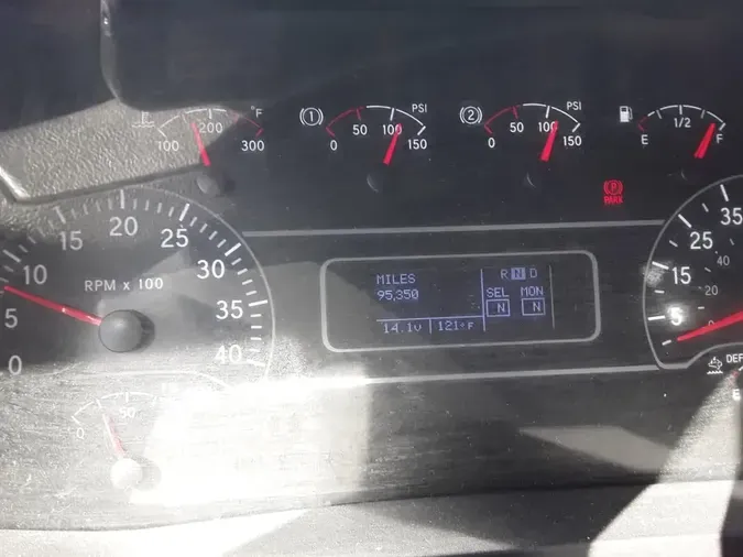 2020 NAVISTAR INTERNATIONAL MV607 (4X2)