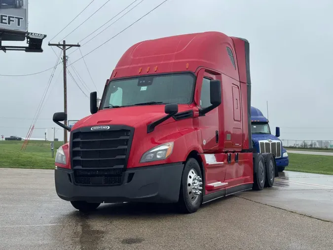 2023 FREIGHTLINER Cascadia 1261039998eba0620ff63717279f69b327b
