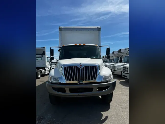 2019 NAVISTAR INTERNATIONAL 4300