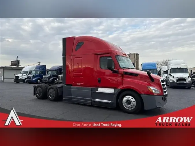 2021 FREIGHTLINER CA126