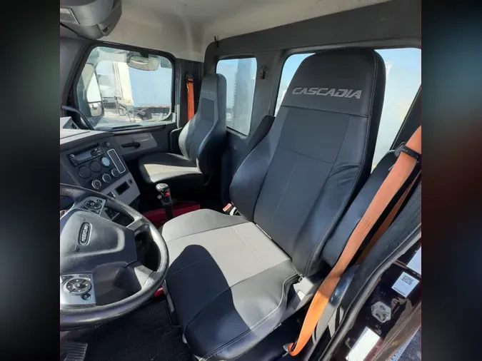 2019 FREIGHTLINER/MERCEDES NEW CASCADIA PX12664