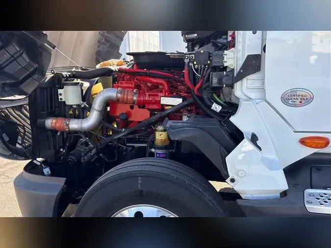 2022 INTERNATIONAL LT