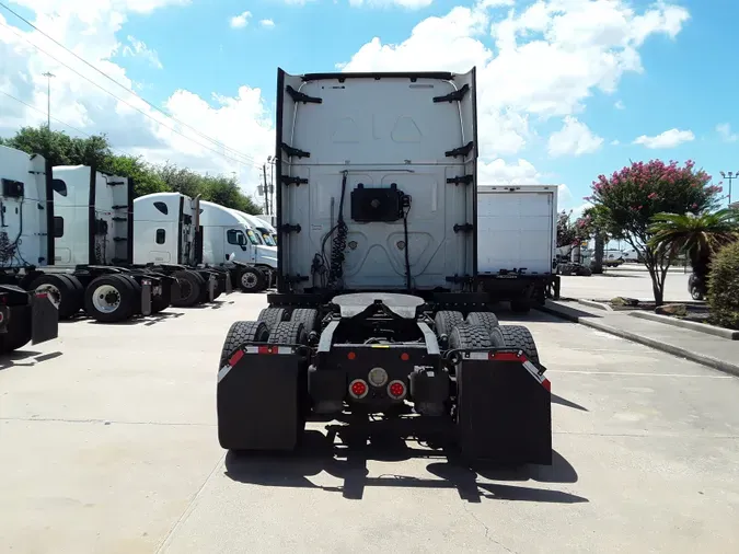 2018 FREIGHTLINER/MERCEDES CASCADIA 125