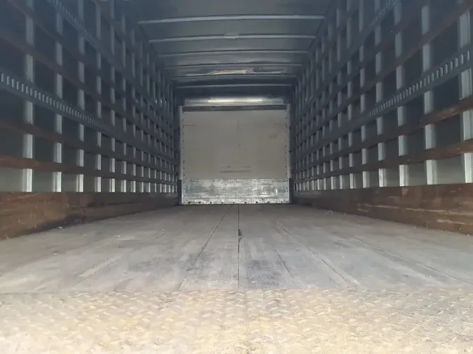 2019 FREIGHTLINER/MERCEDES M2 106