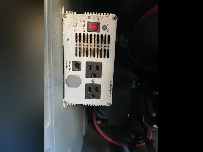 2022 Kenworth T68010447ee2588f2d7d3cf8ab7a4e51fe08