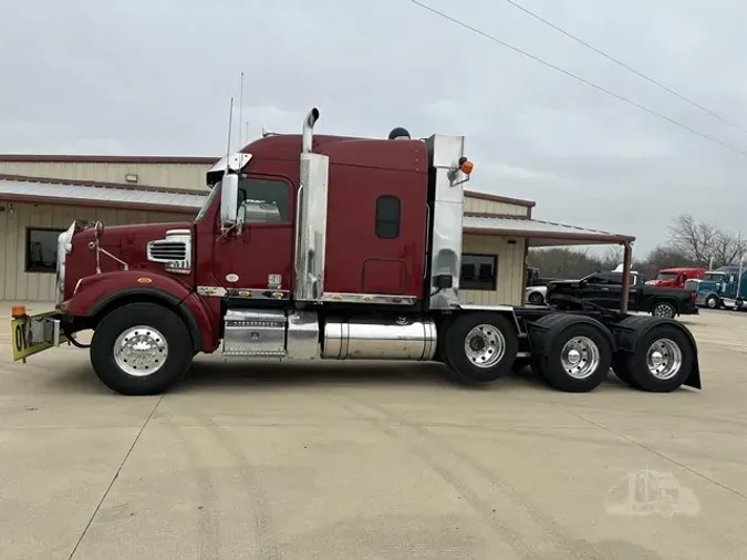 2020 FREIGHTLINER 122SD