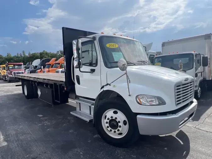 2017 FREIGHTLINER M2 106