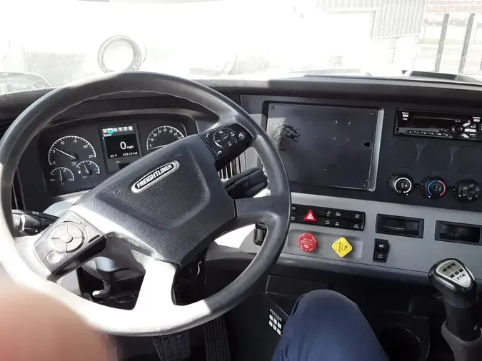 2020 FREIGHTLINER/MERCEDES NEW CASCADIA 1161050ab3ec165da6dc519ef09bb1a6761