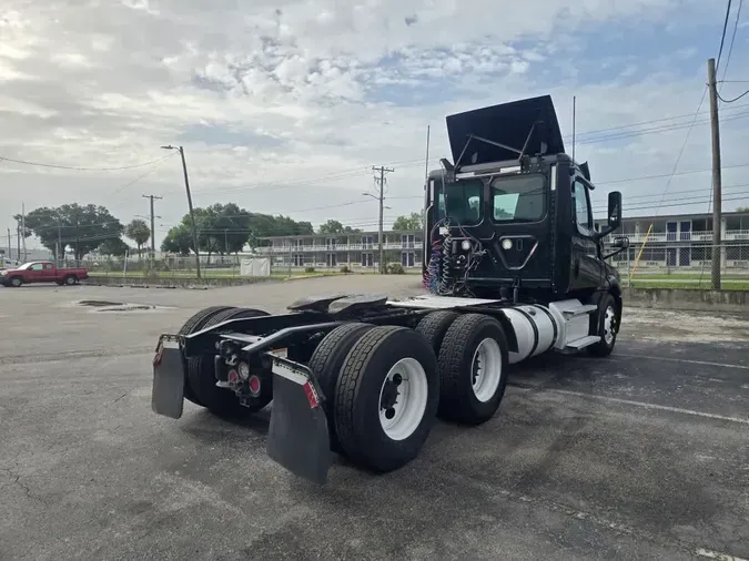 2020 FREIGHTLINER/MERCEDES NEW CASCADIA PX1266410534ad736daeea4d8ca27ce78886313