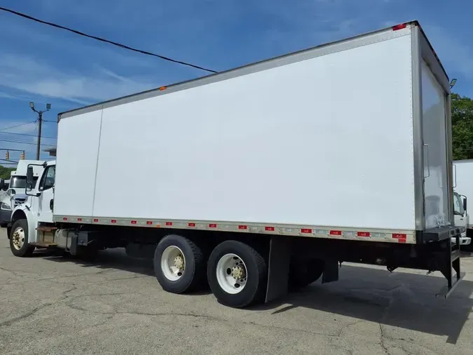 2017 FREIGHTLINER M2 106