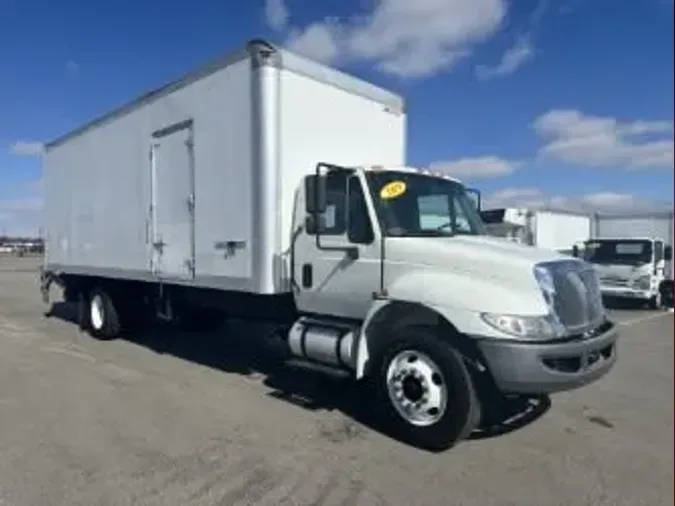 2018 NAVISTAR INTERNATIONAL 4300