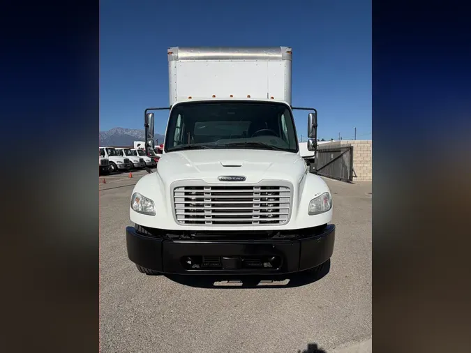2018 FREIGHTLINER/MERCEDES M2 106
