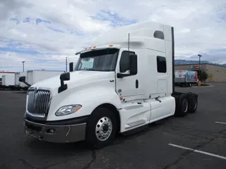 2019 NAVISTAR INTERNATIONAL LT625 SLPR CAB