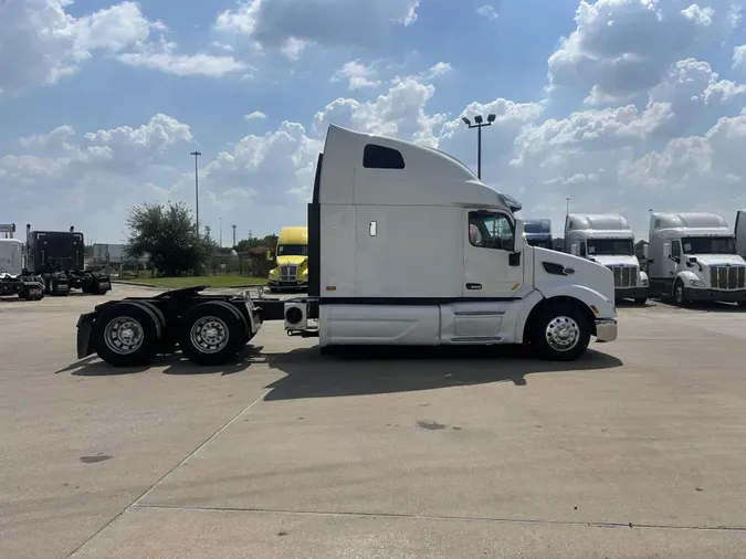 2020 Peterbilt 579