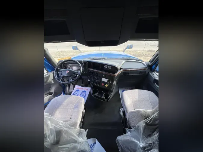 2020 INTERNATIONAL LT