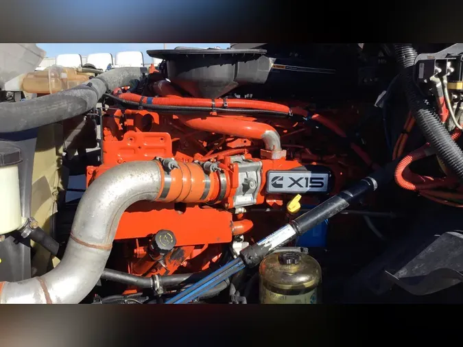 2022 International LT1074bf702d8ebe46579d964ab6069100