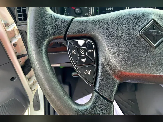 2019 INT LT625 6x4