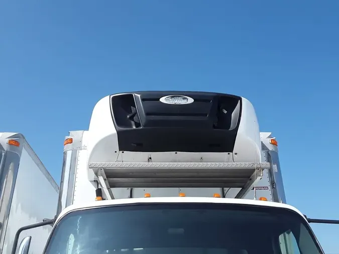 2018 FREIGHTLINER M2 106