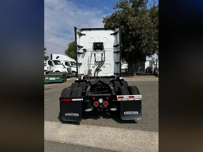 2020 FREIGHTLINER/MERCEDES NEW CASCADIA PX12664107f640ed51b7bfd4a678fd6e9388020