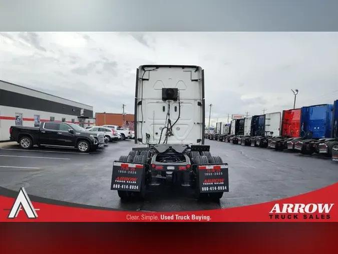 2020 FREIGHTLINER CA126