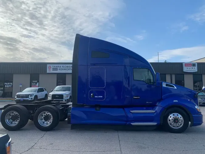 2020 Kenworth T680