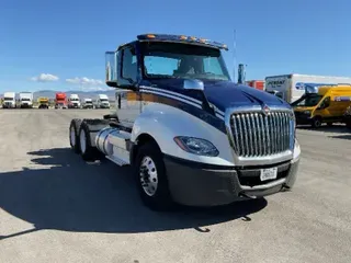 2018 International LT625