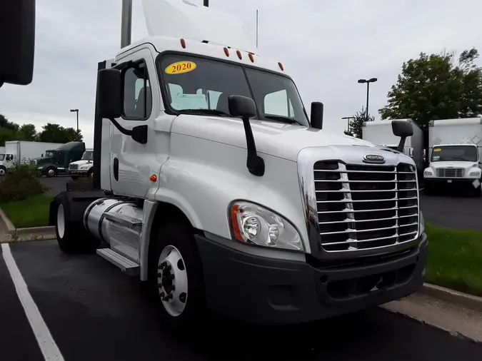 2020 FREIGHTLINER CASCADIA 125