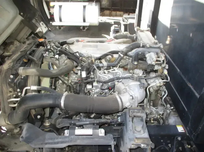 2019 ISUZU NPR10898cef6ab9f0865cebbc373ad5aea7