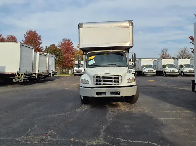 2021 FREIGHTLINER/MERCEDES M2 106