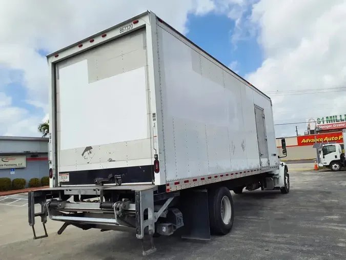 2019 FREIGHTLINER/MERCEDES M2 106