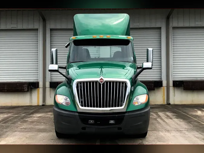 2020 INT LT625 6x4