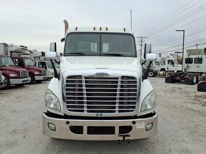 2018 FREIGHTLINER/MERCEDES CASCADIA 125