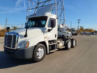 2019 FREIGHTLINER/MERCEDES CASCADIA 125