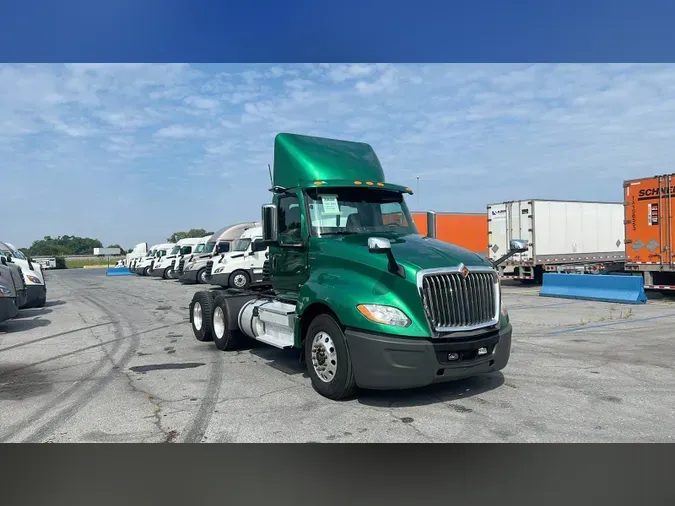 2020 International LT1090e4f3c9f1f7f38075fe3f6f6d393e
